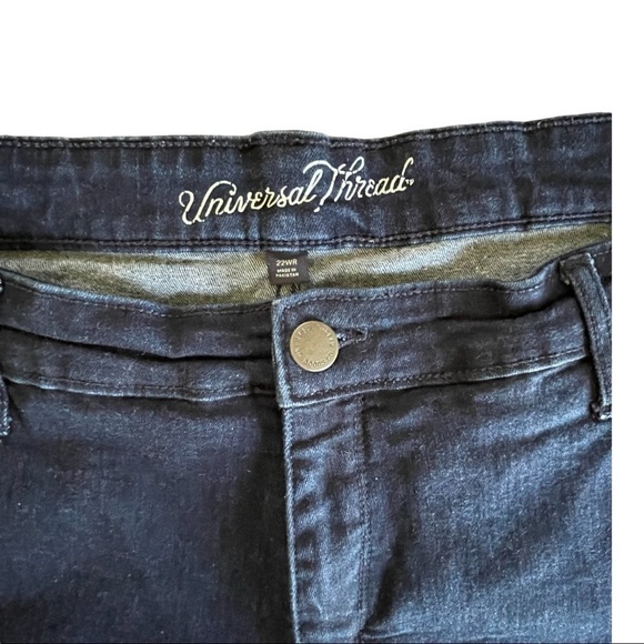 Universal Thread Women's Skinny Jeans - Dark Blue - Picture 7 of 8